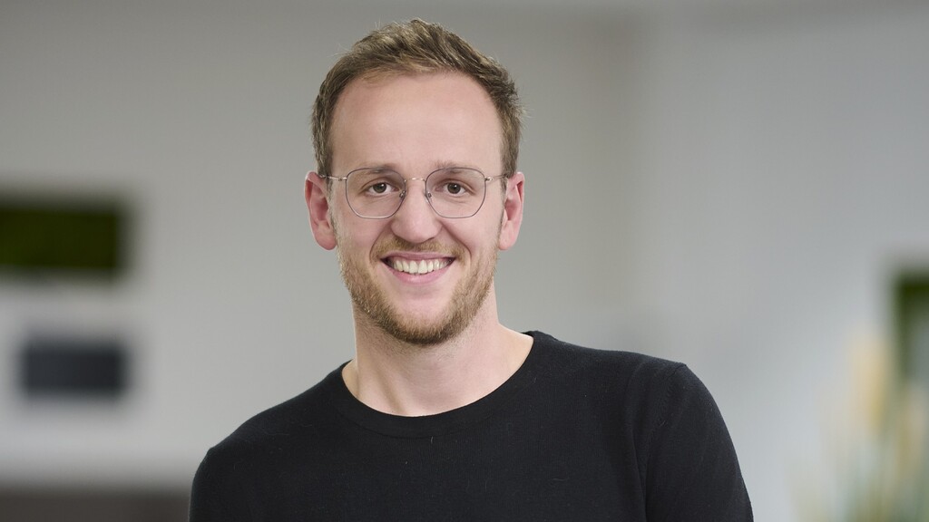 nevo: Konrad Gühlstorf, Systemisches Coaching